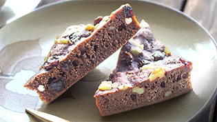 しっとりとしたココア蒸しケーキ