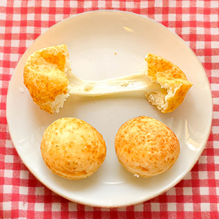 韓国の伸びるチーズボール(レシピ)