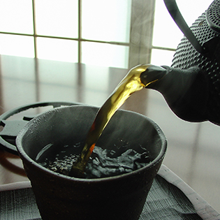 杜仲茶の作り方と効能