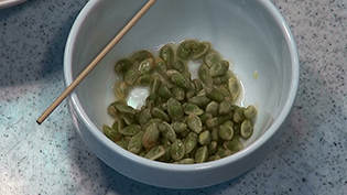 きんかんから取り出した種