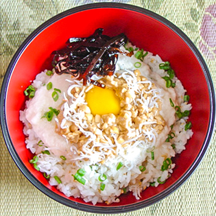 納豆とろろ丼の作り方