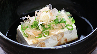 薬味をかけていただく