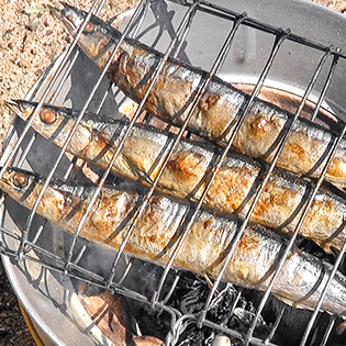 さんまの炭火焼き(七輪焼き)の作り方