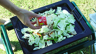 調味料を加える
