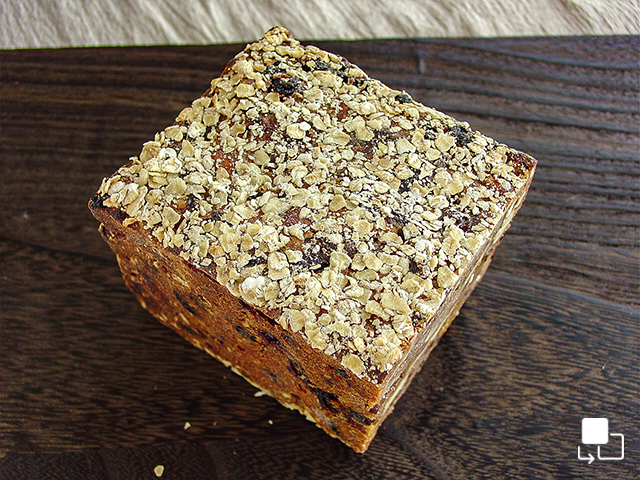 砂糖をつかわないドライフルーツケーキ