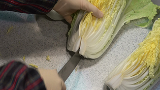 漬かりやすくする為に、芯に切れ目を入れる