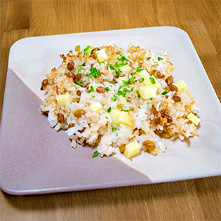 納豆チャーハンの作り方