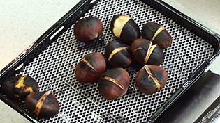 5〜6分焼いて均等にまんべんなく焦げ目がついたら出来上がり